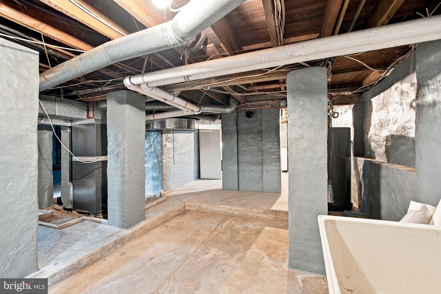558 Mohawk Ave Property Photo 39