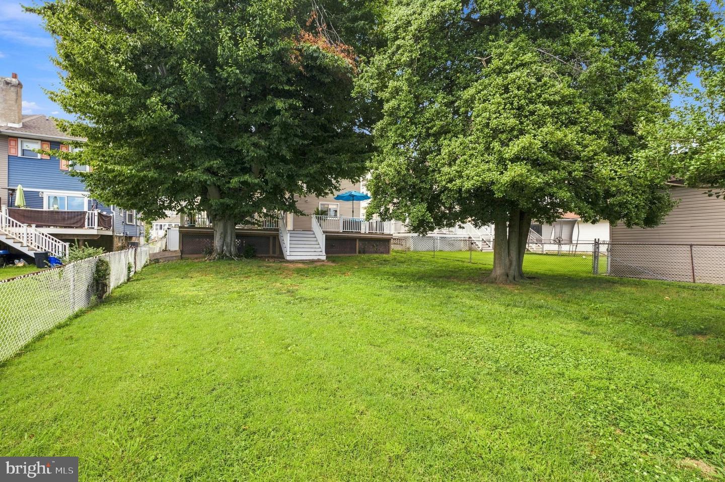 558 Mohawk Ave Property Photo 50