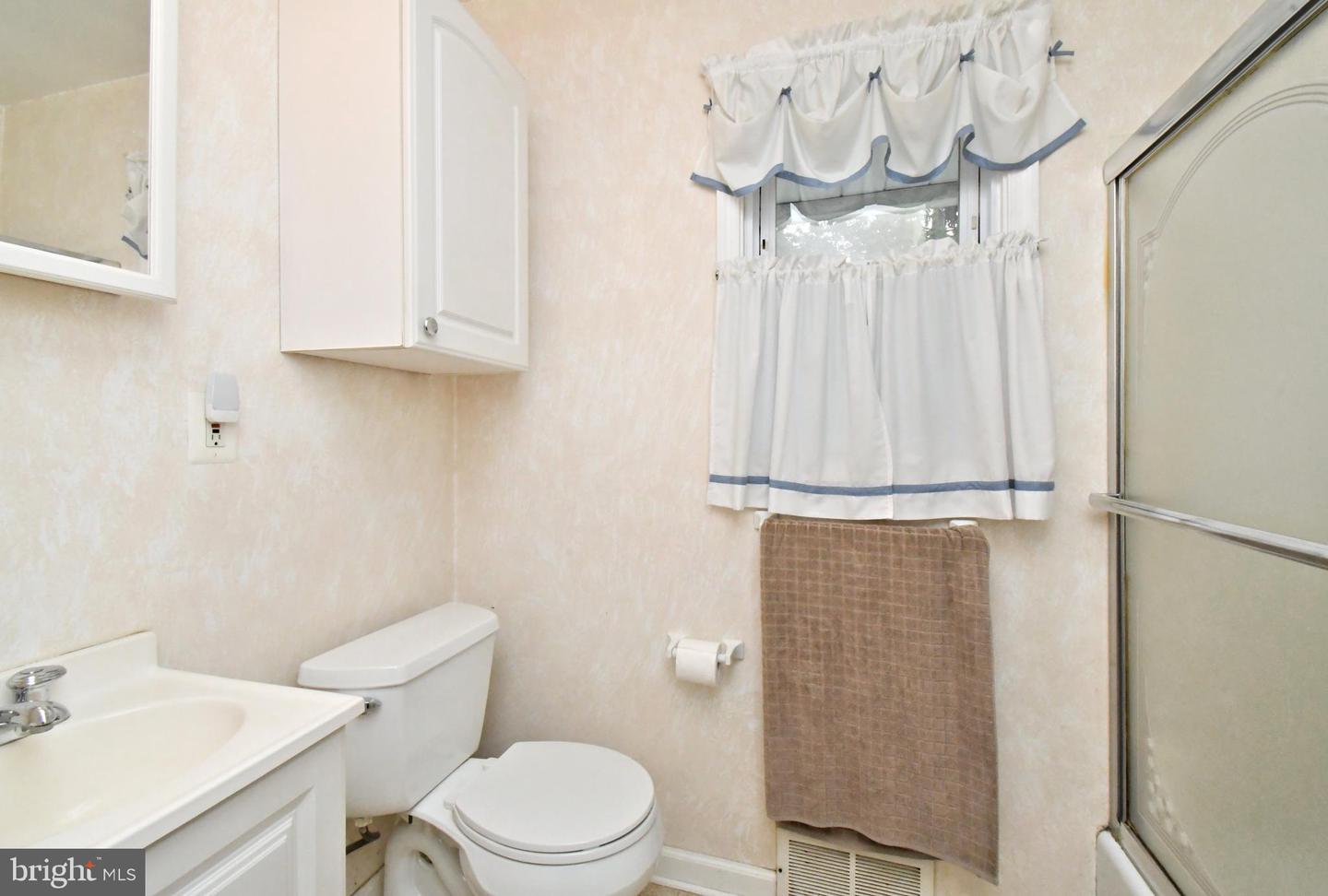 3619 Deepwater Ln Property Photo 19