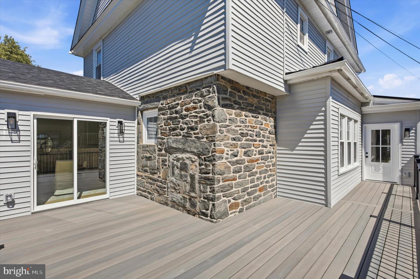 1216 Darby Rd Property Photo 22
