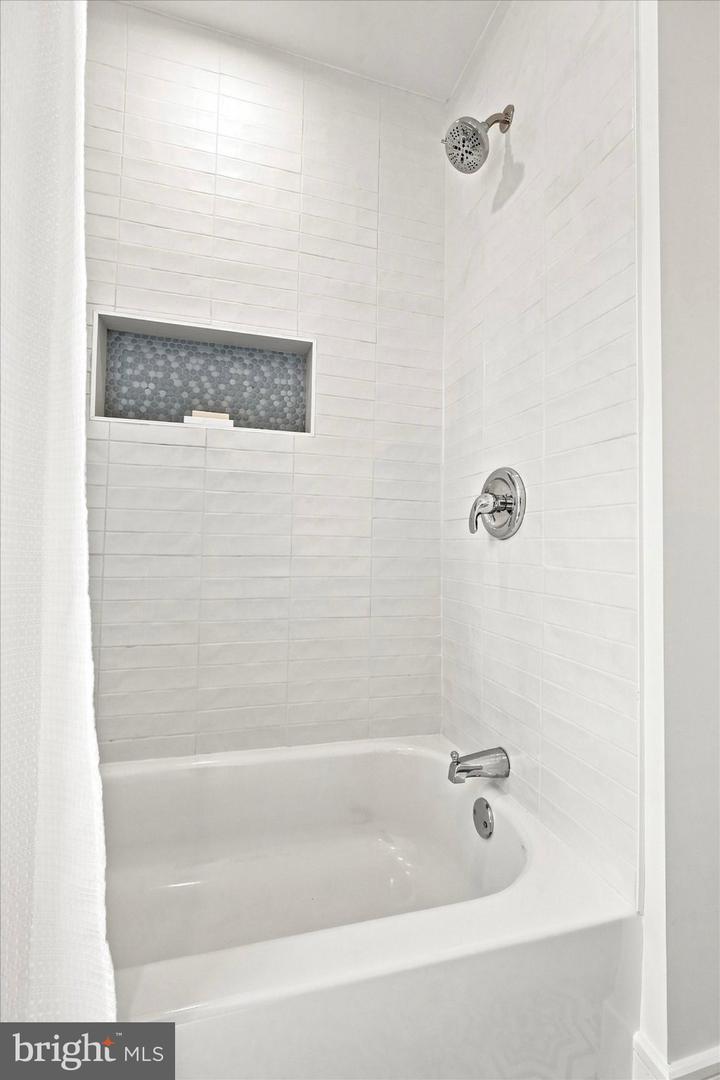1216 Darby Rd Property Photo 33