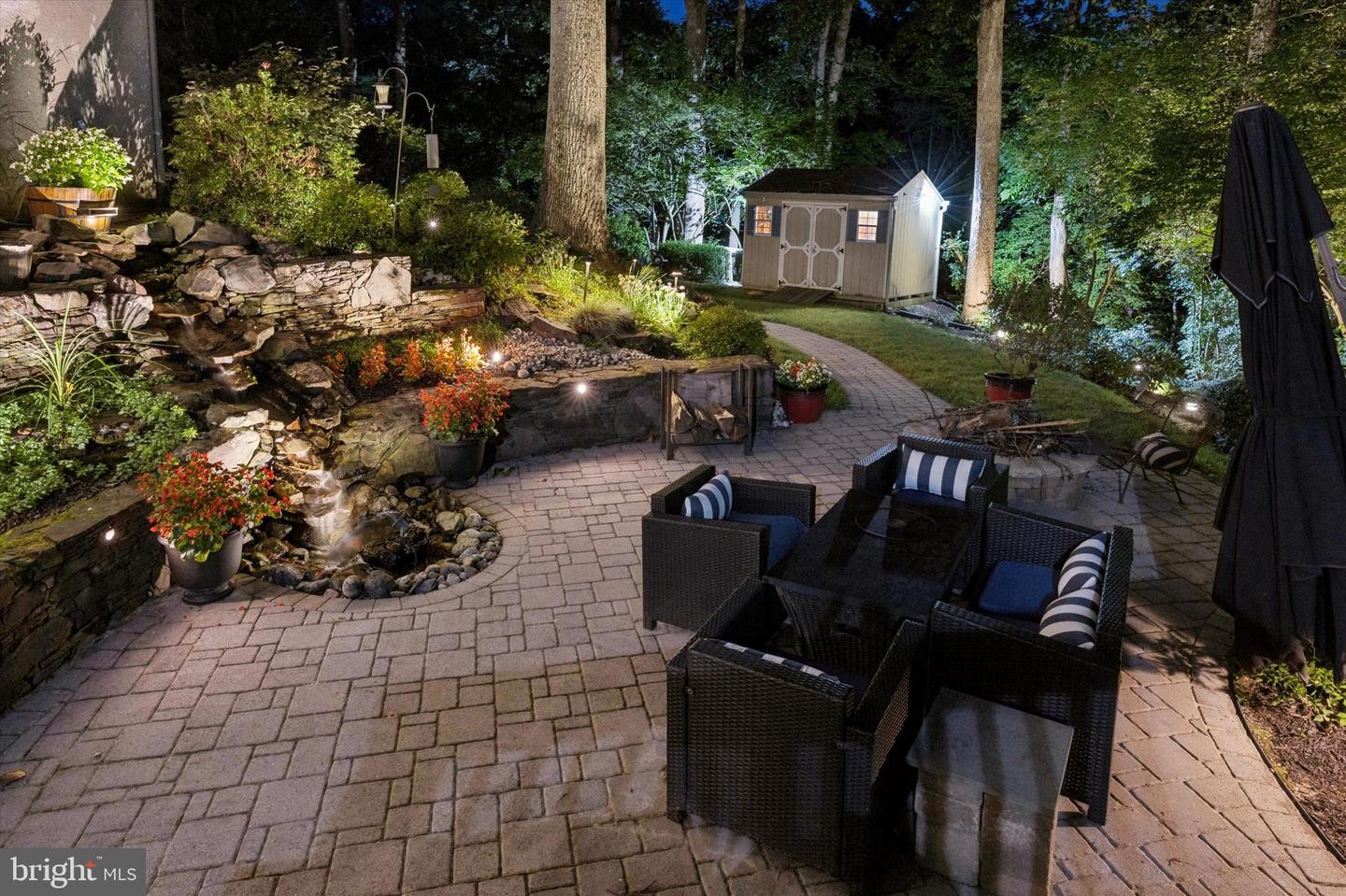 100 Park Ln Property Photo 61