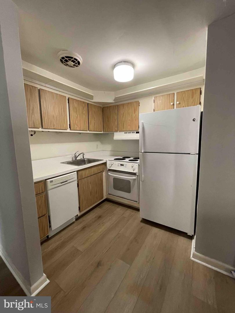 107 Rutgers Ave #a-3 Property Photo 8