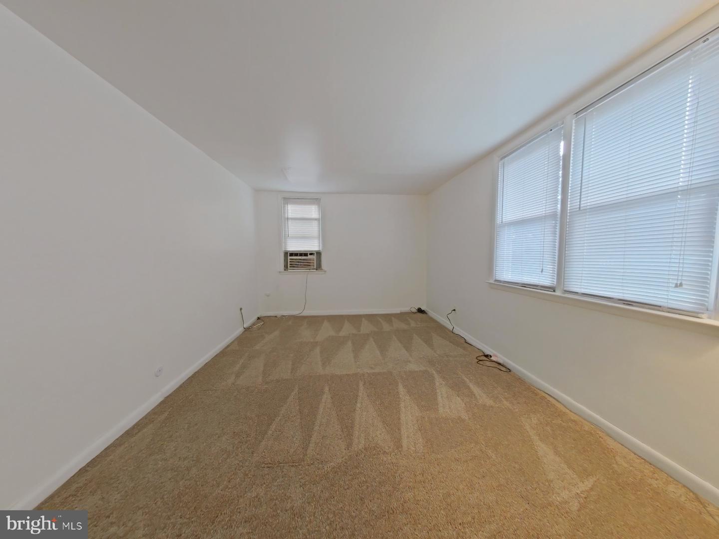 1335 Elson Rd Property Photo 16