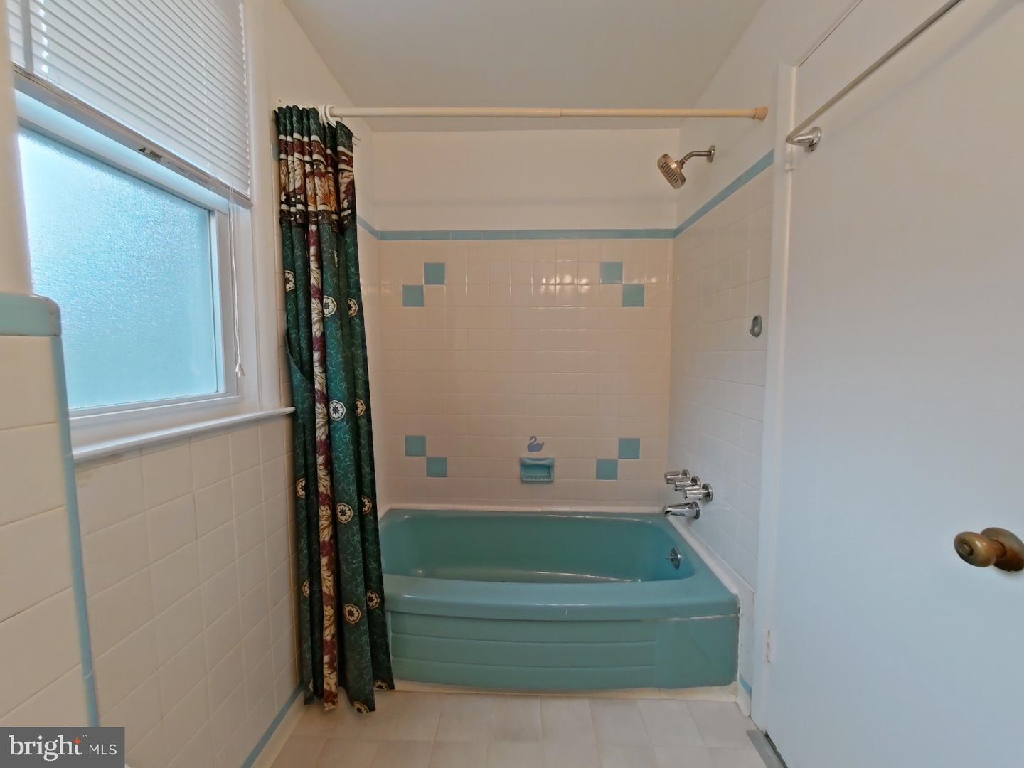 1335 Elson Rd Property Photo 20
