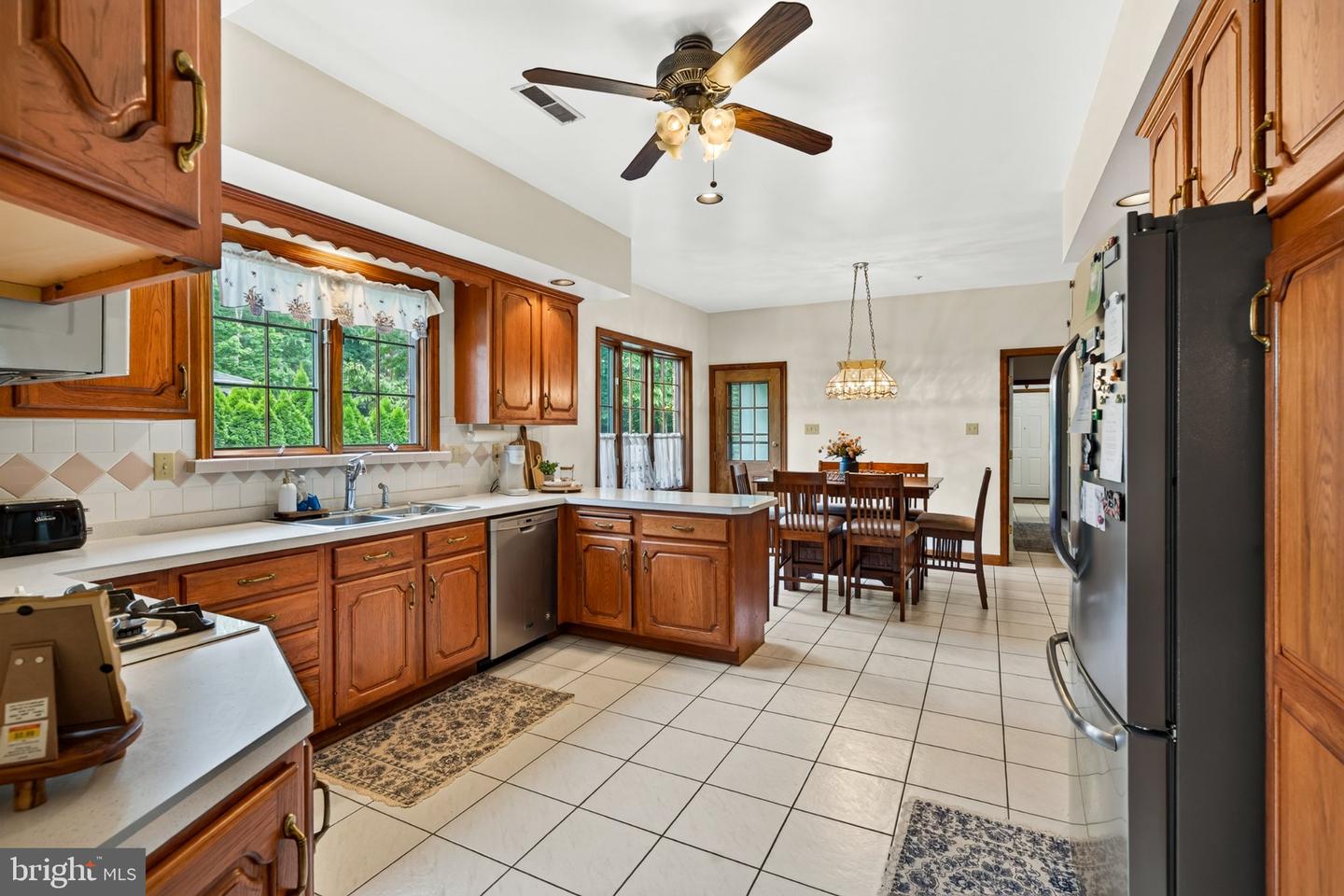 3744 School Ln Property Photo 13