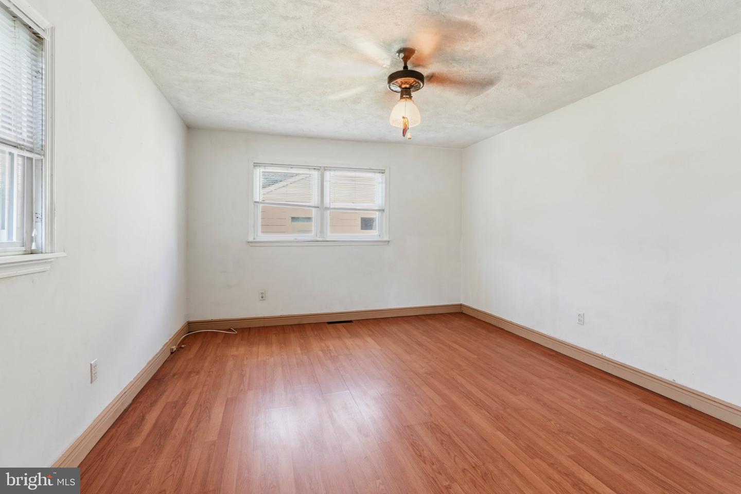 607 Ashland Ave Property Photo 18