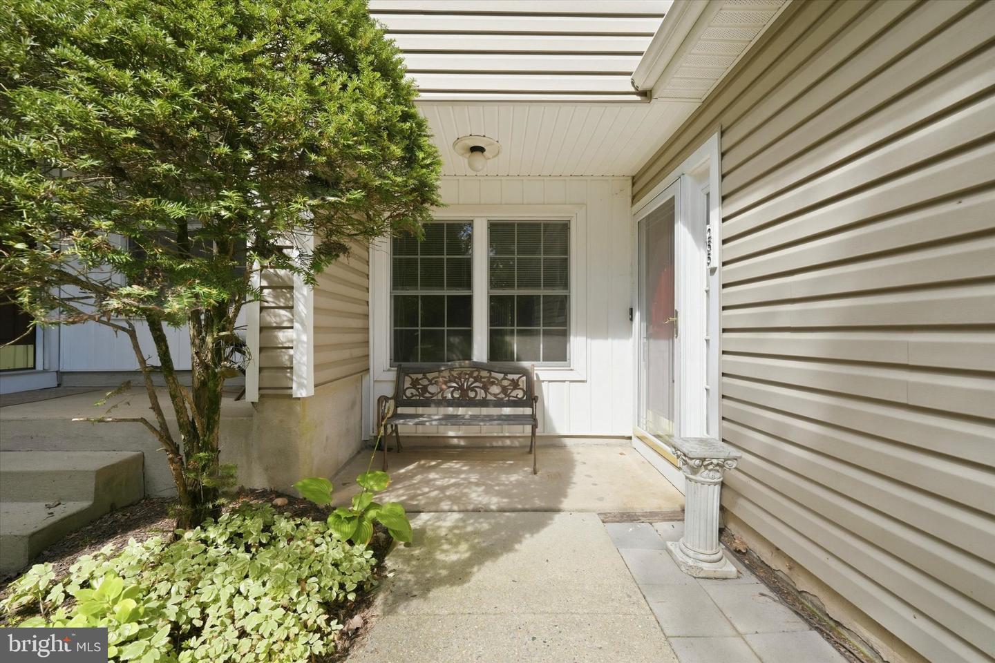 255 Stanton Ct #255 Property Photo 4