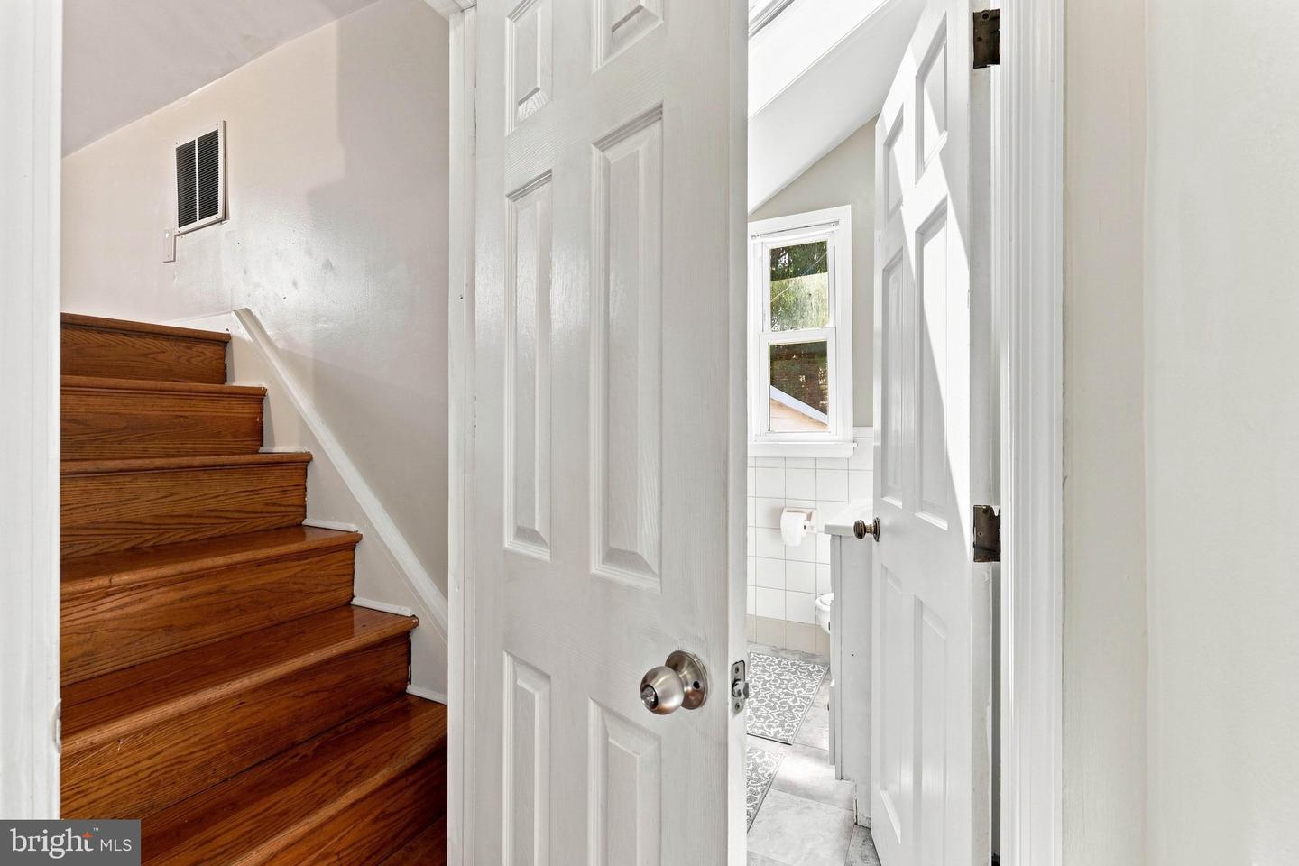20 N Malin Rd Property Photo 25