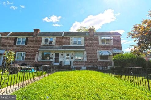 877 Taylor Dr Property Photo 3