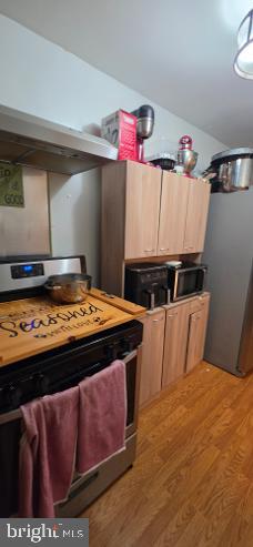 1506 Llanwellyn Ave Property Photo 9