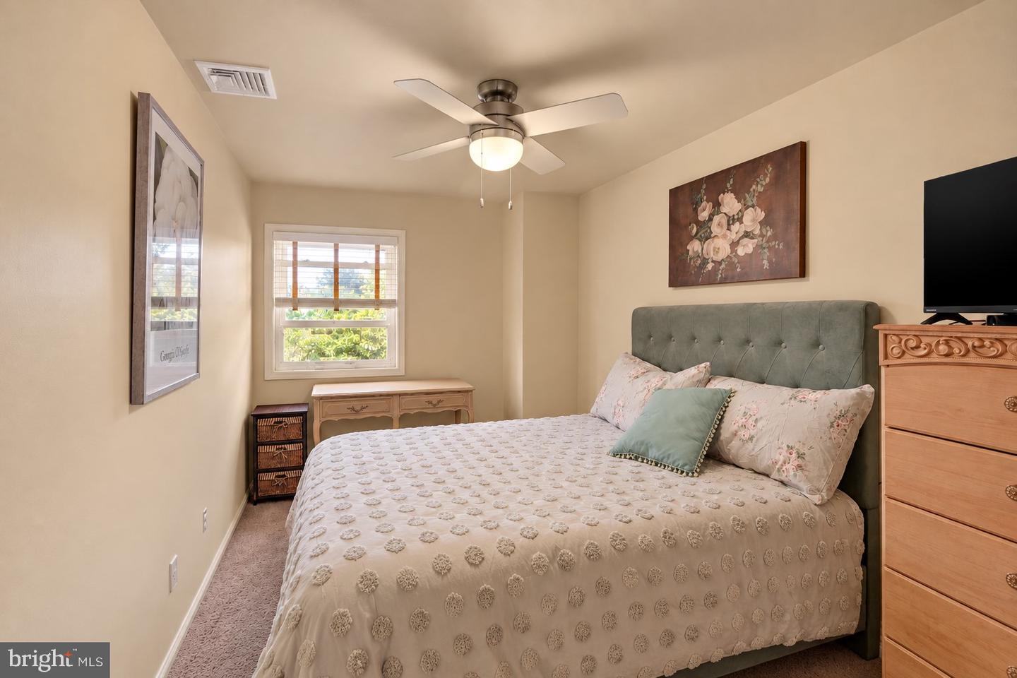 2128 Bryn Mawr Pl Property Photo 20