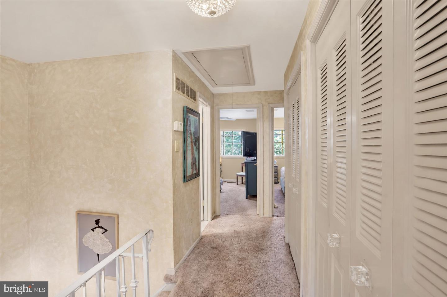 2128 Bryn Mawr Pl Property Photo 27