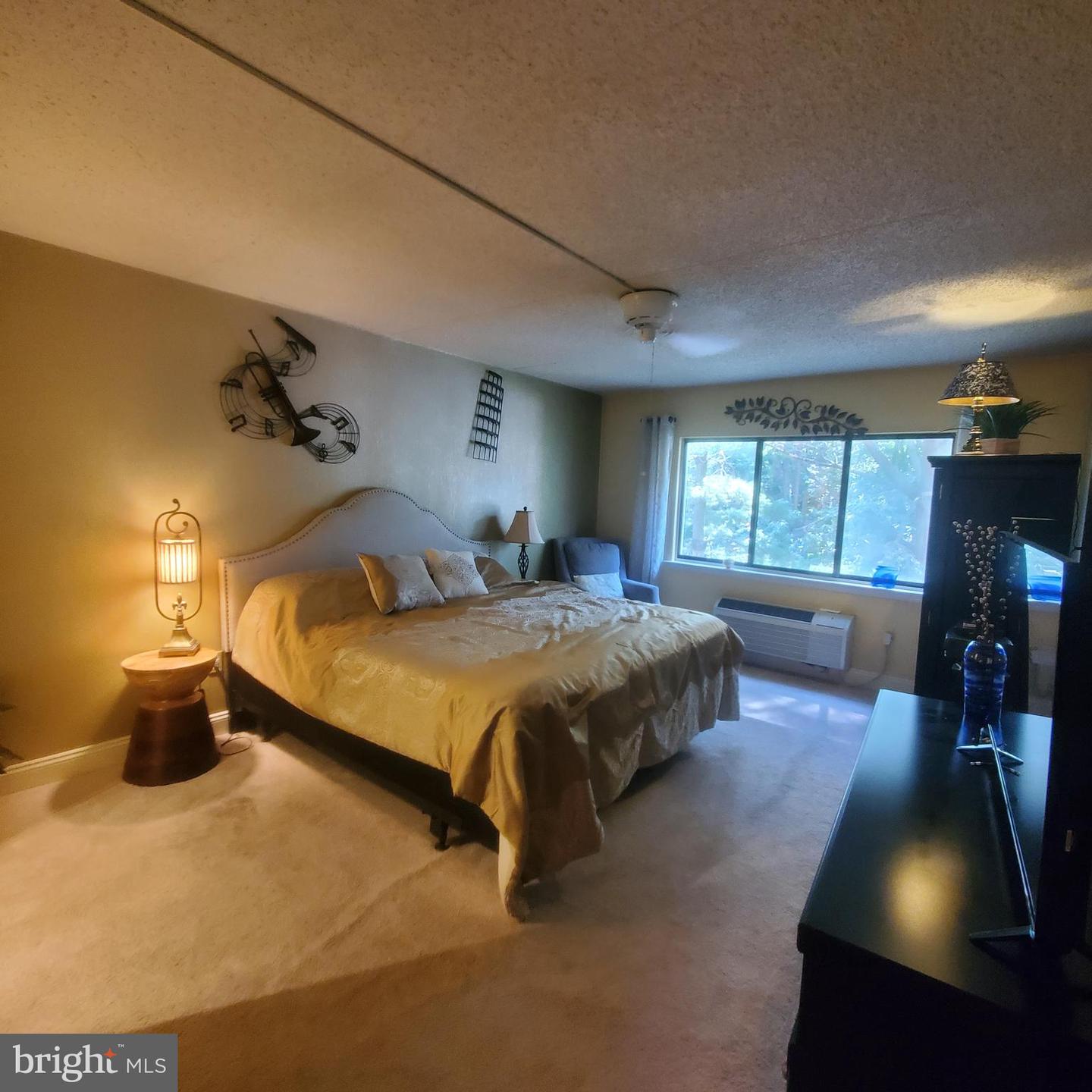 700 Avondale Rd #6b Property Photo 17
