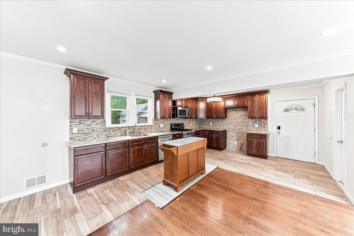 829 Ormond Ave Property Photo 18