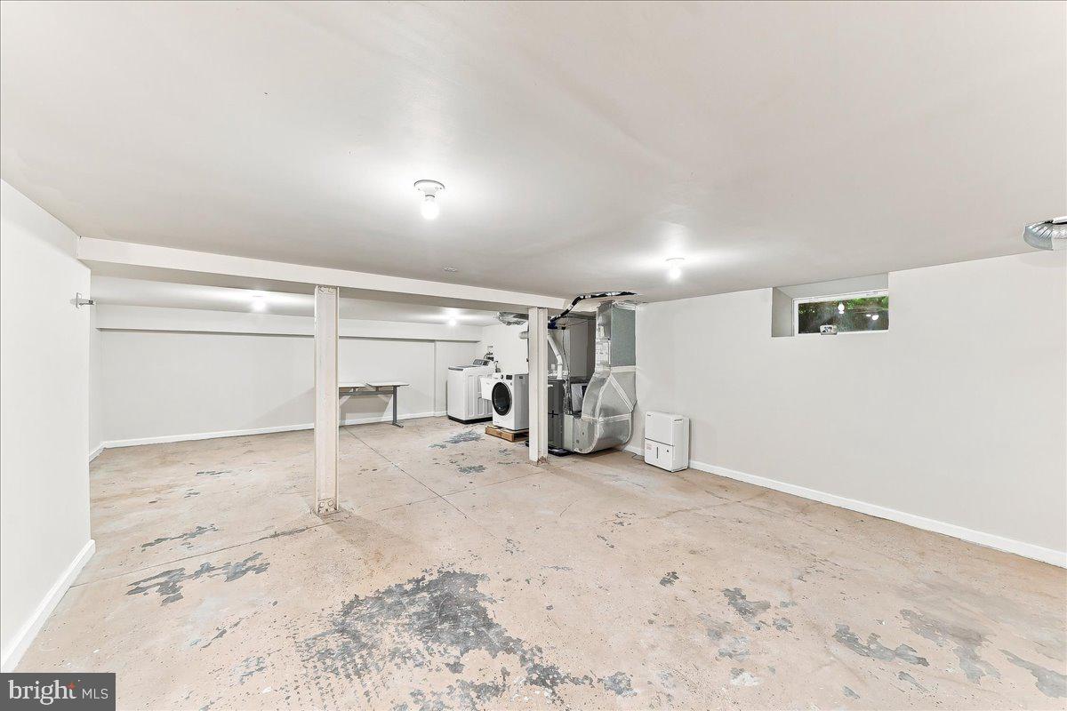 829 Ormond Ave Property Photo 36
