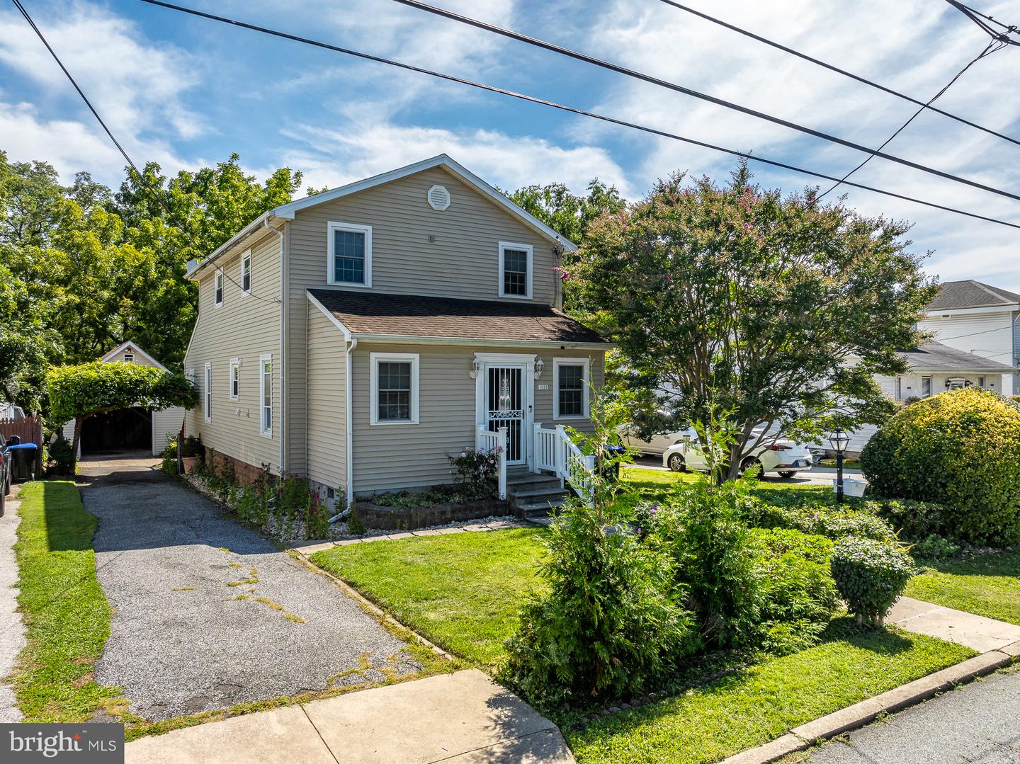 1033 Galbreath Ave Property Photo 1