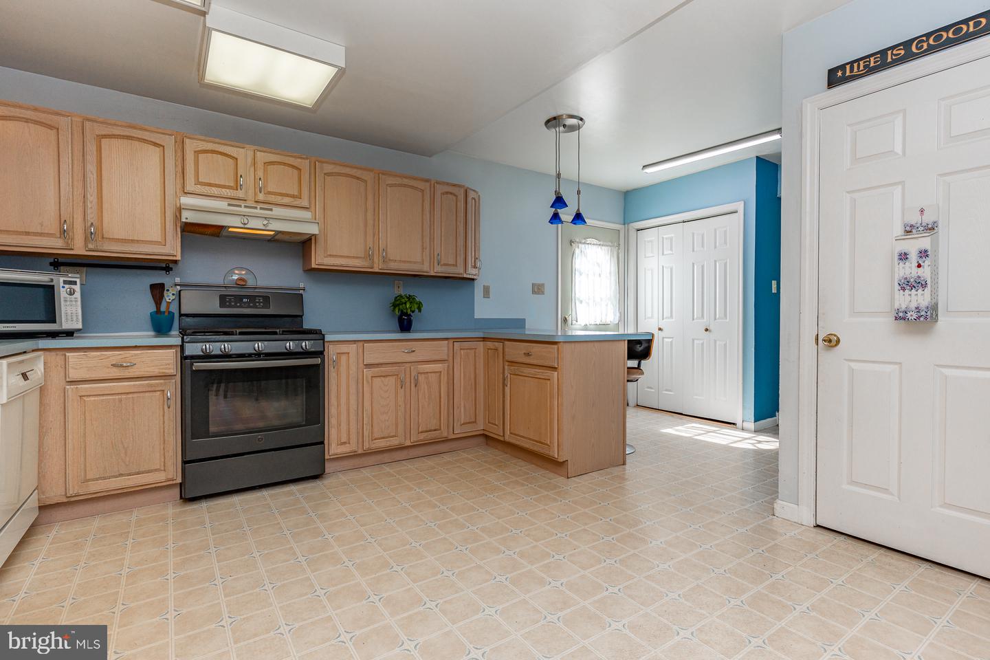 1033 Galbreath Ave Property Photo 7
