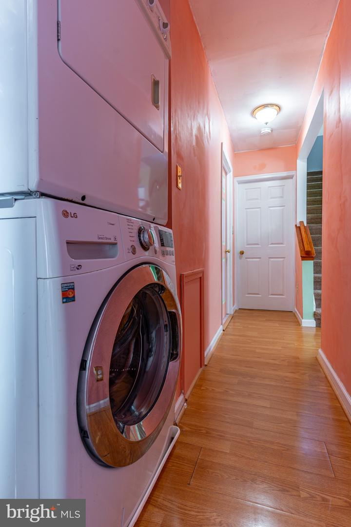1033 Galbreath Ave Property Photo 46