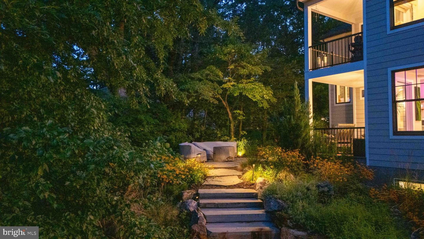 189 S Spring Mill Rd Property Photo 81