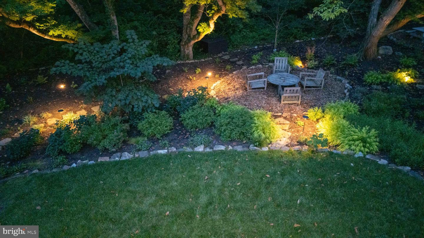 189 S Spring Mill Rd Property Photo 88