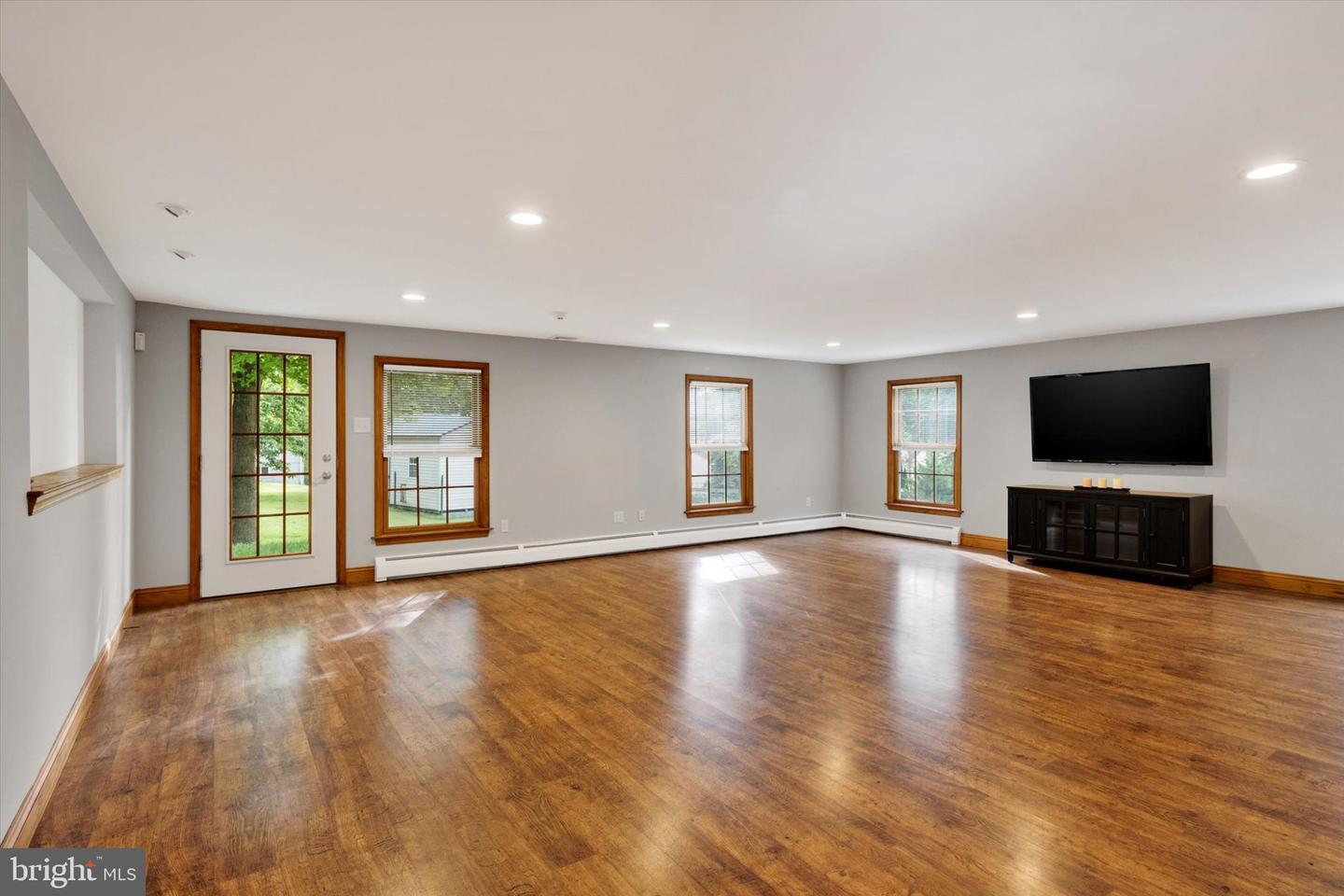 168 Mansion Rd Property Photo 4
