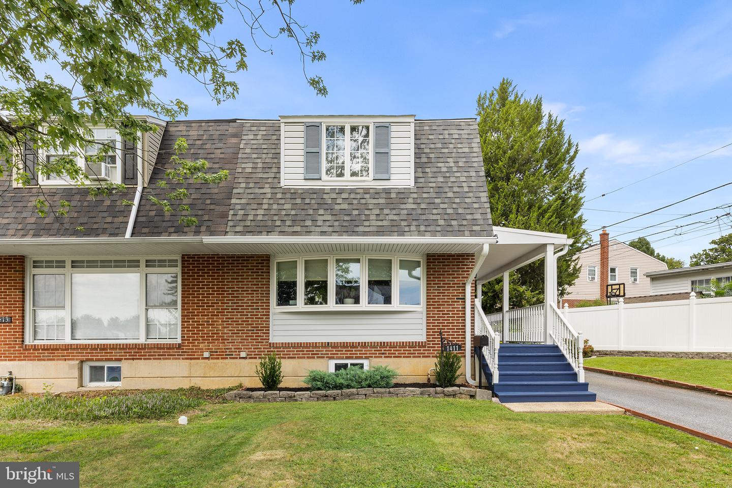 1411 Blackrock Rd Property Photo 1