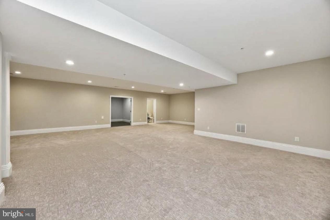 119 Bella Dr Property Photo 41
