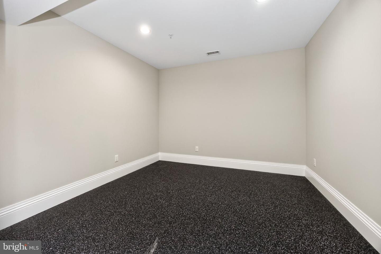 119 Bella Dr Property Photo 45