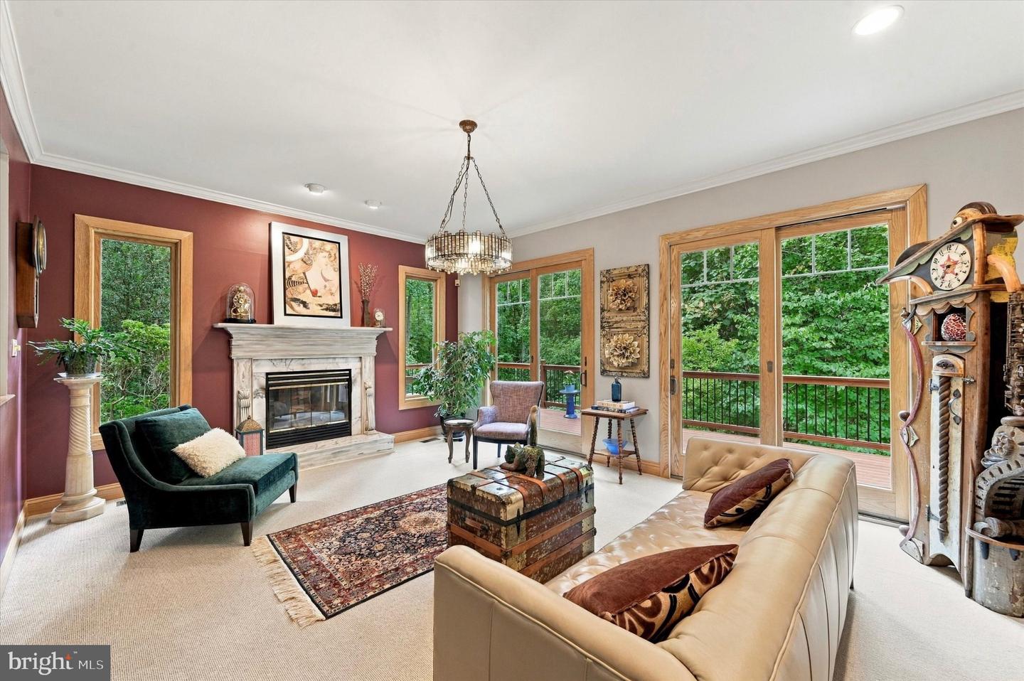 441 Wooded Way Property Photo 3