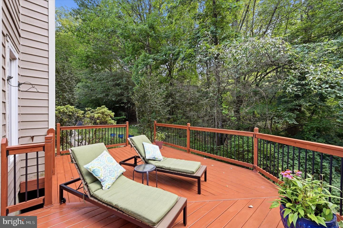 441 Wooded Way Property Photo 32