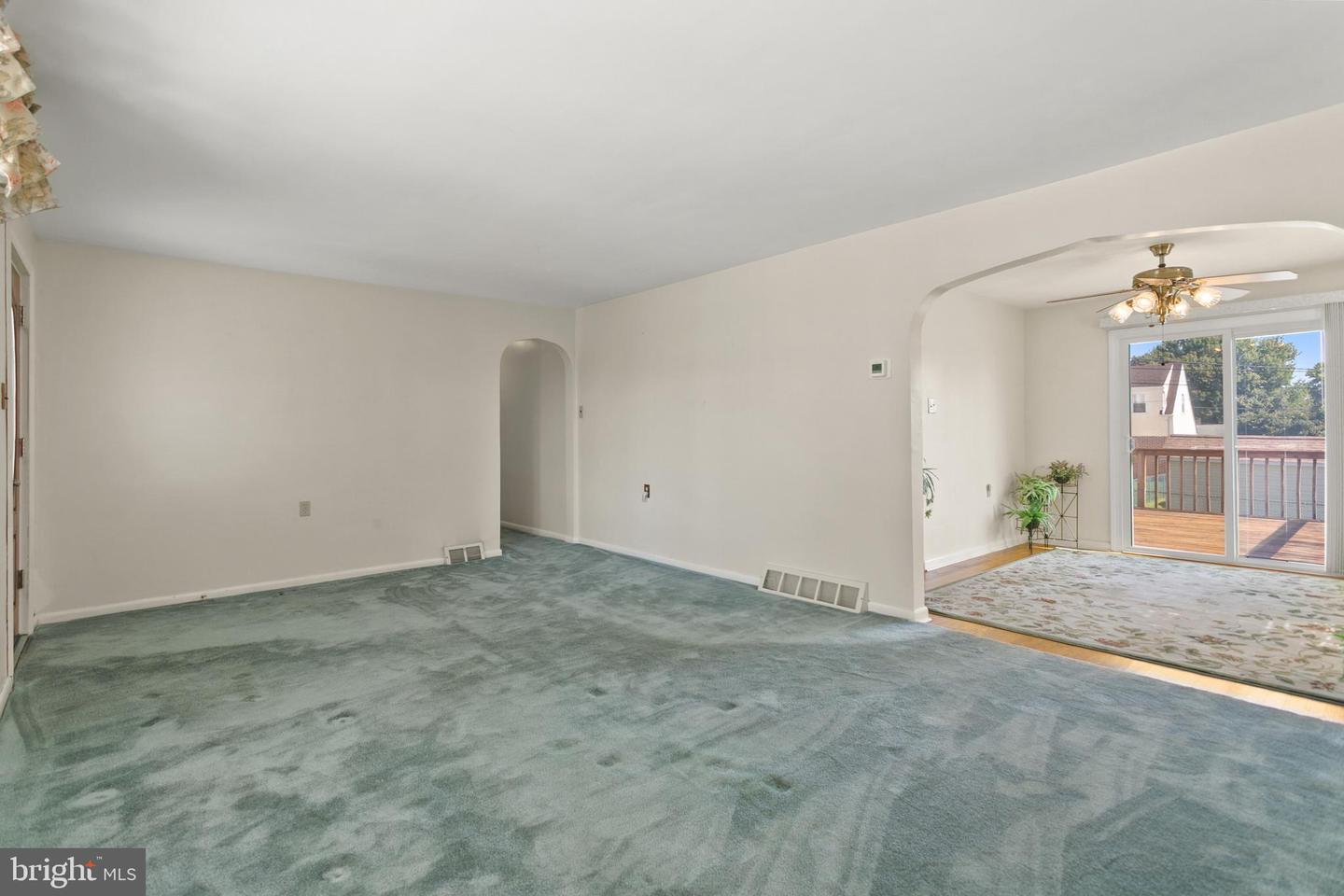 7 Pierce Rd Property Photo 11