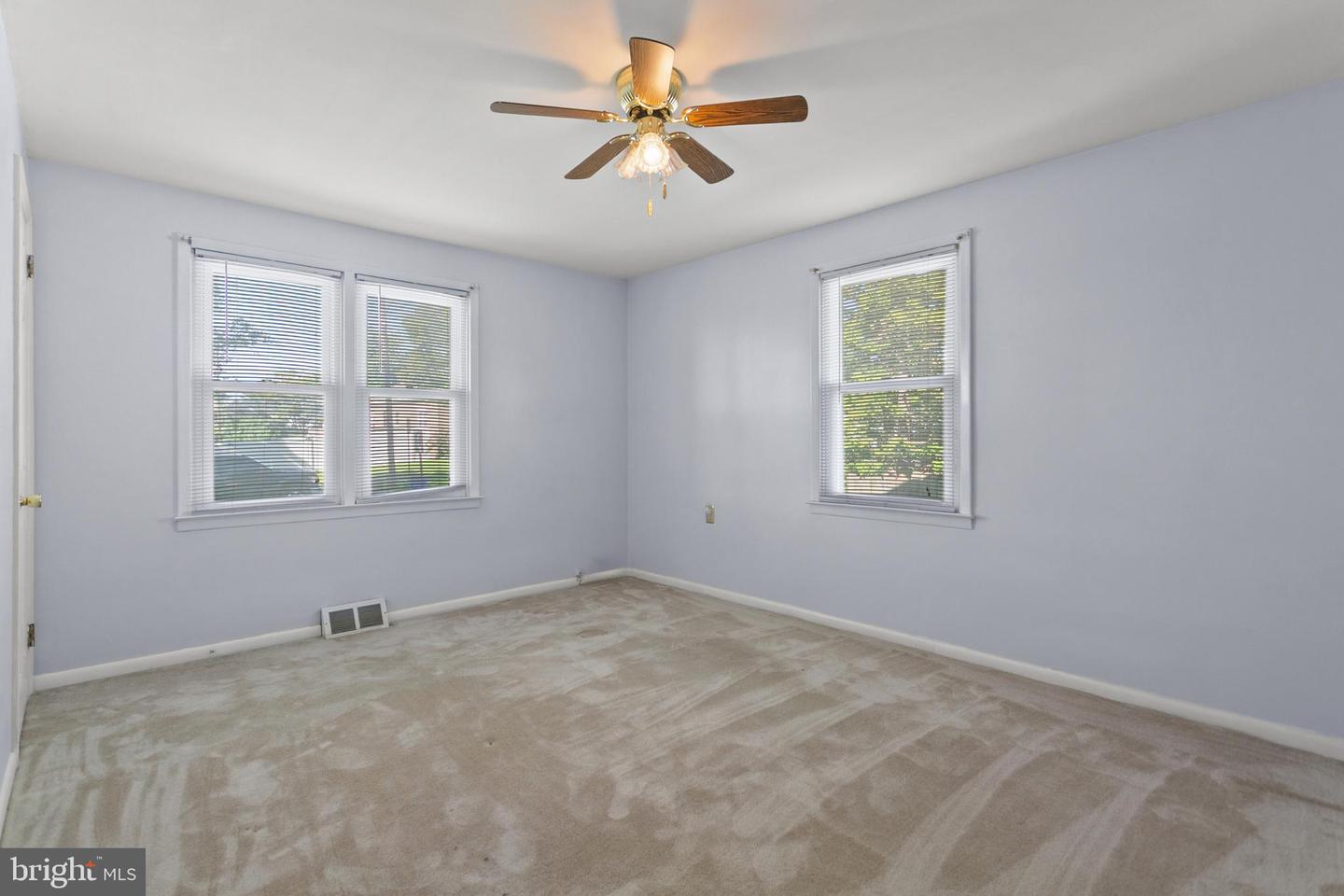 7 Pierce Rd Property Photo 13