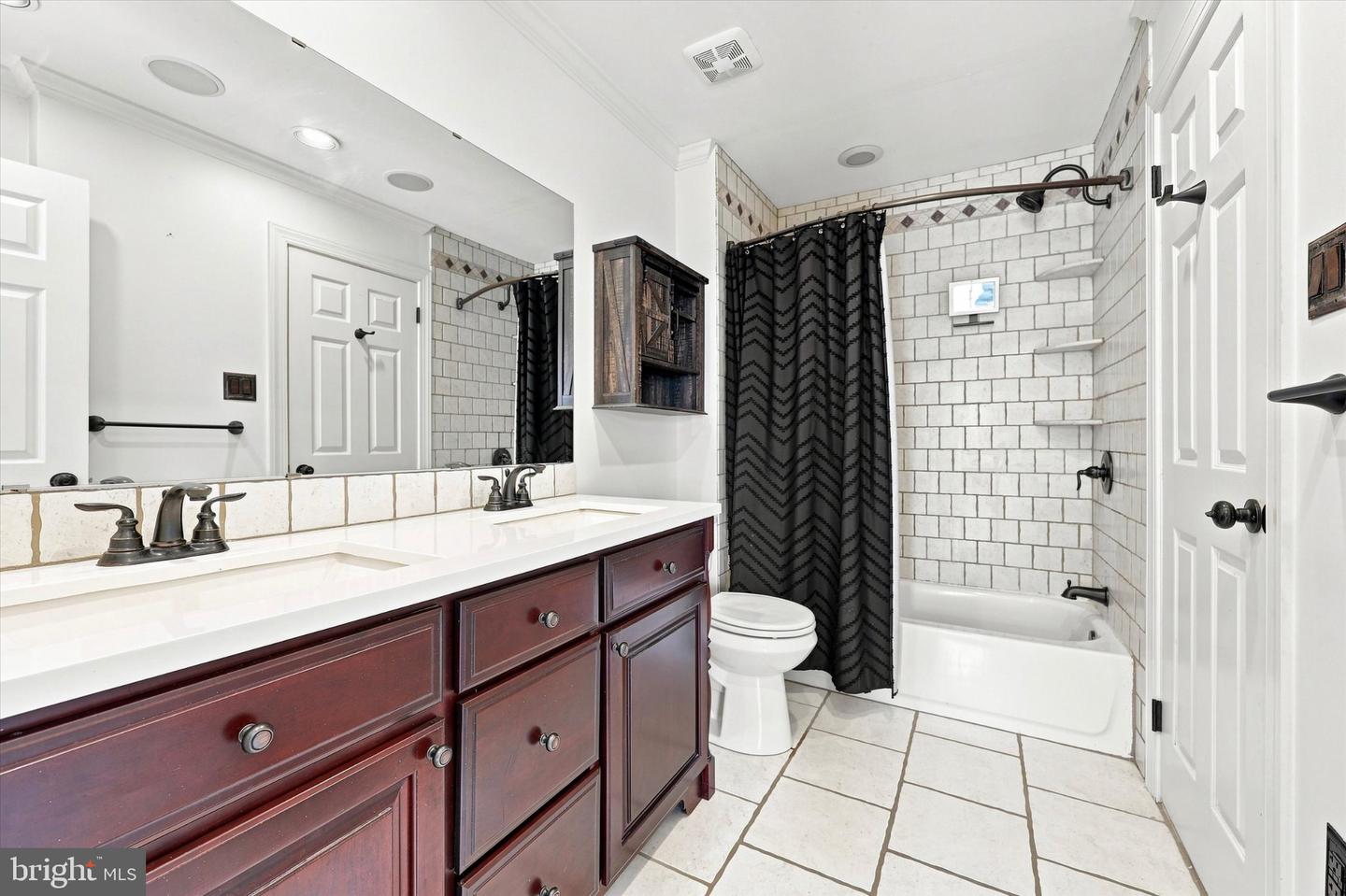 372 Scola Rd Property Photo 13