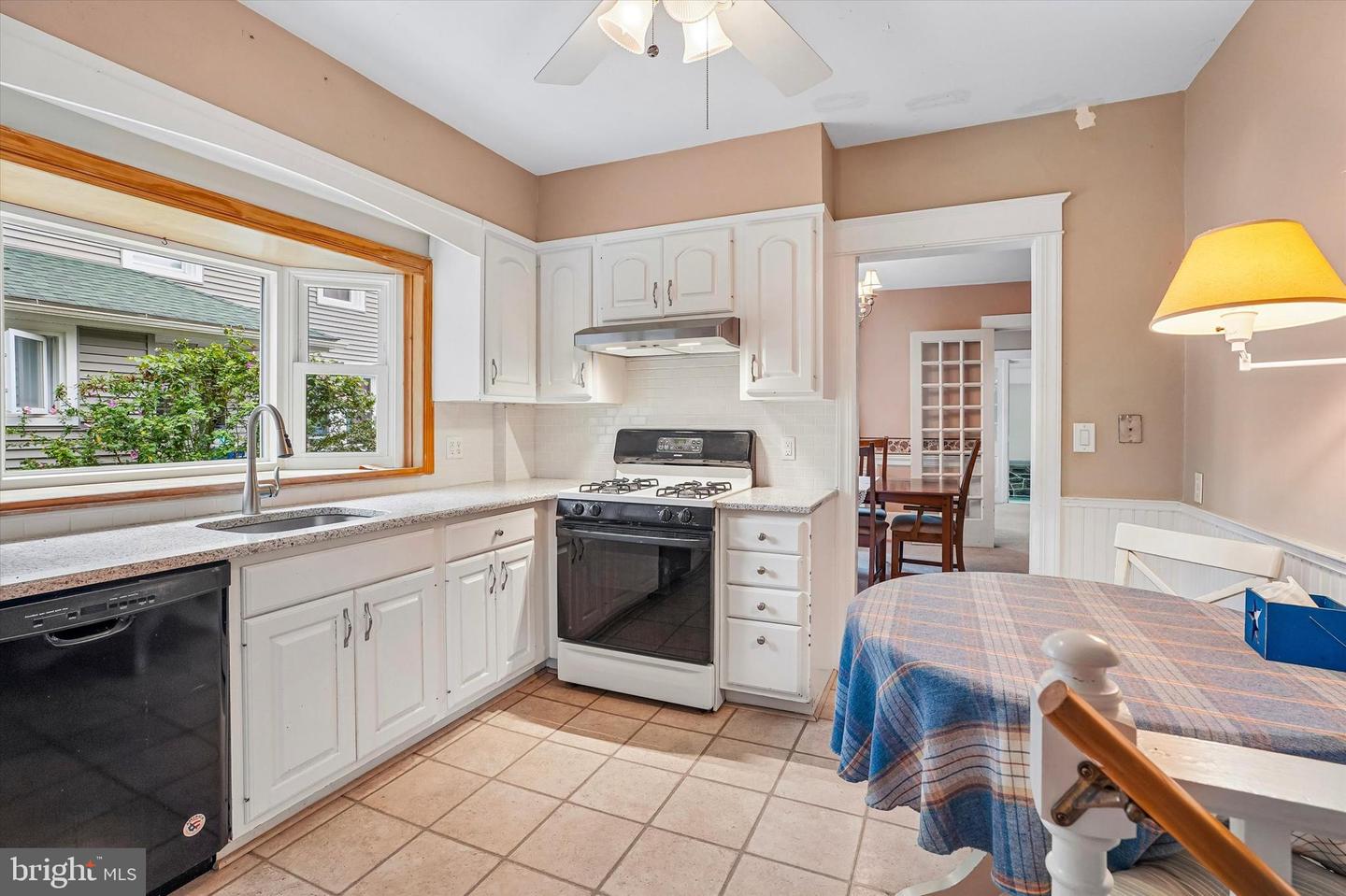 537 Brookline Blvd Property Photo 8