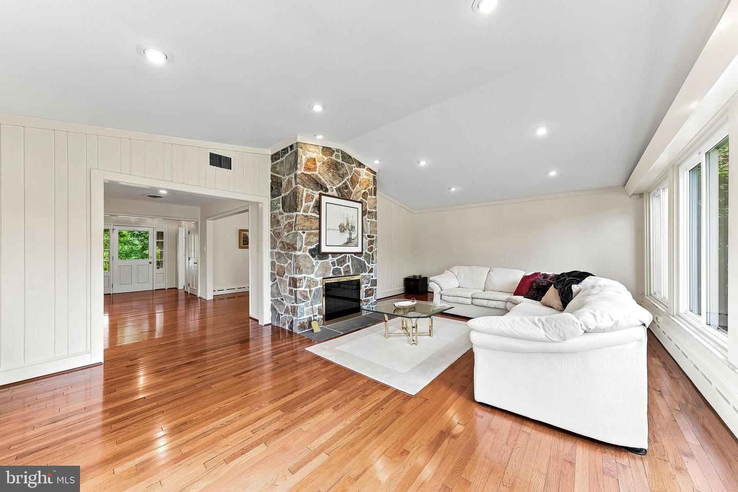 387 Ring Rd Property Photo 13