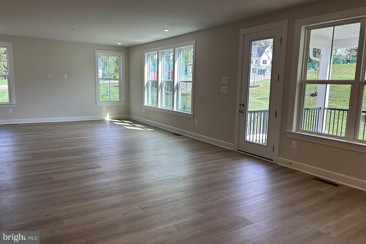 27 James Cloud Property Photo 13