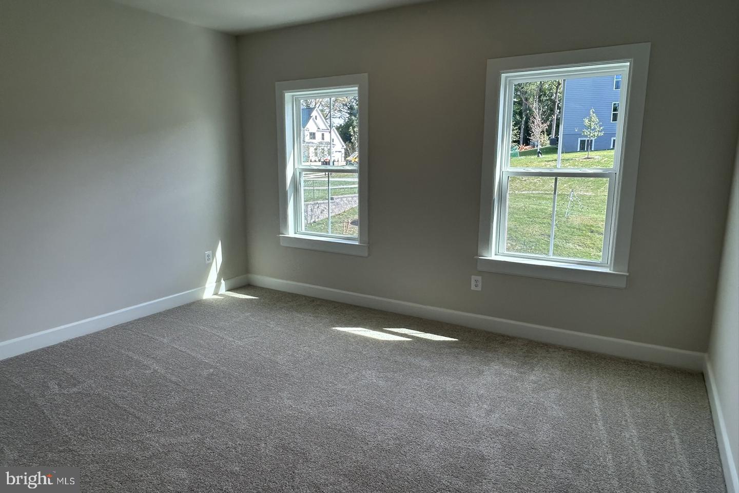 27 James Cloud Property Photo 17