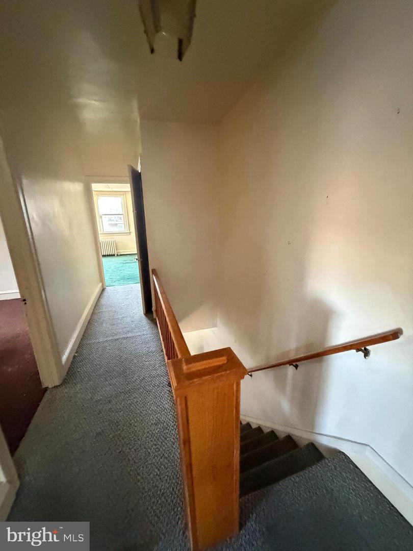 105 S Oak Ave Property Photo 11