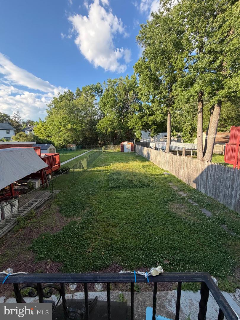 105 S Oak Ave Property Photo 14
