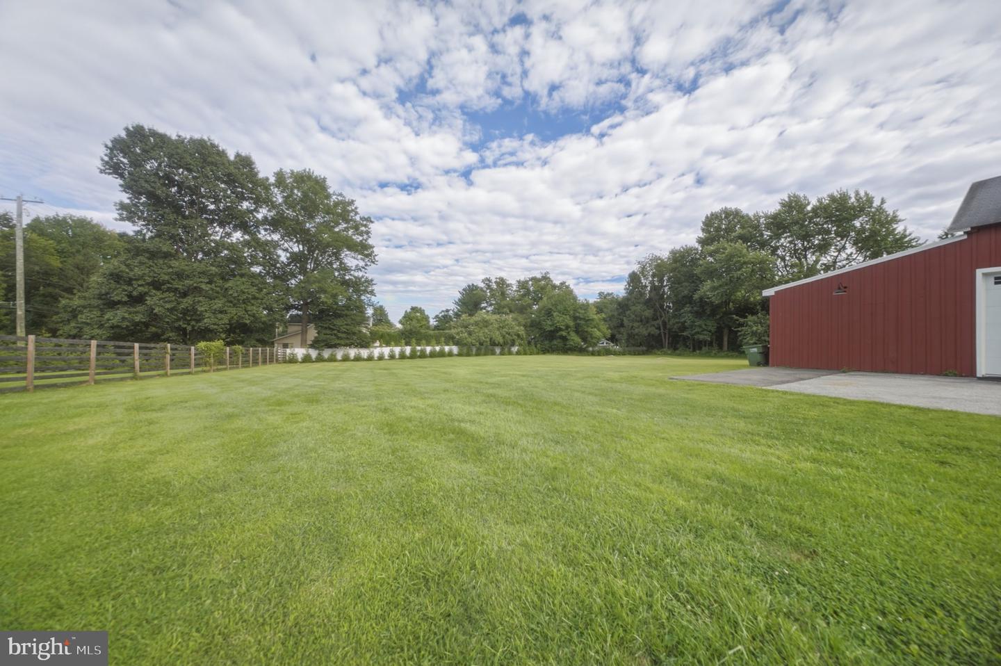 1137 Naamans Creek Rd #lot Property Photo 2