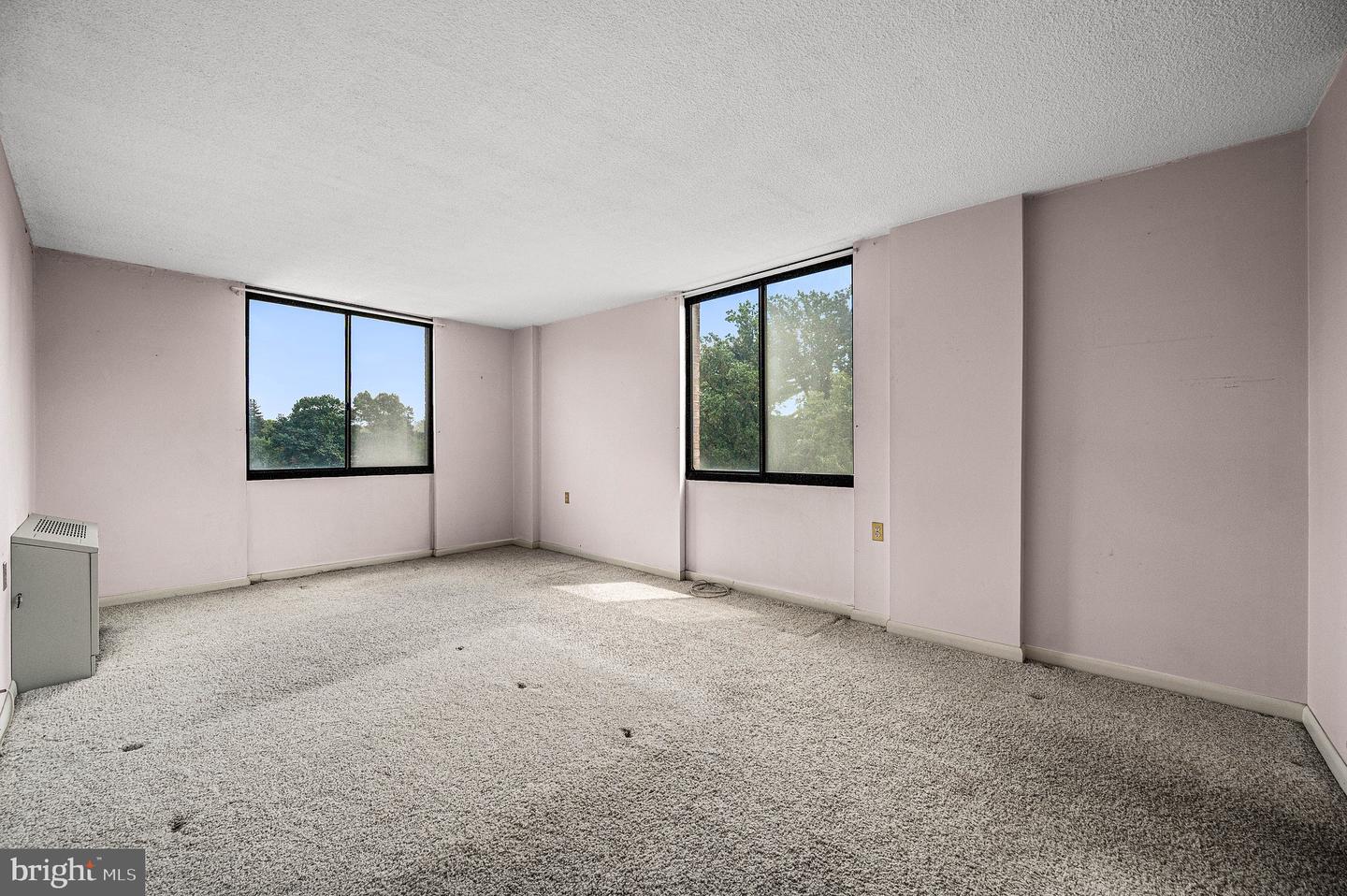 801 Yale Ave #1009 Property Photo 10