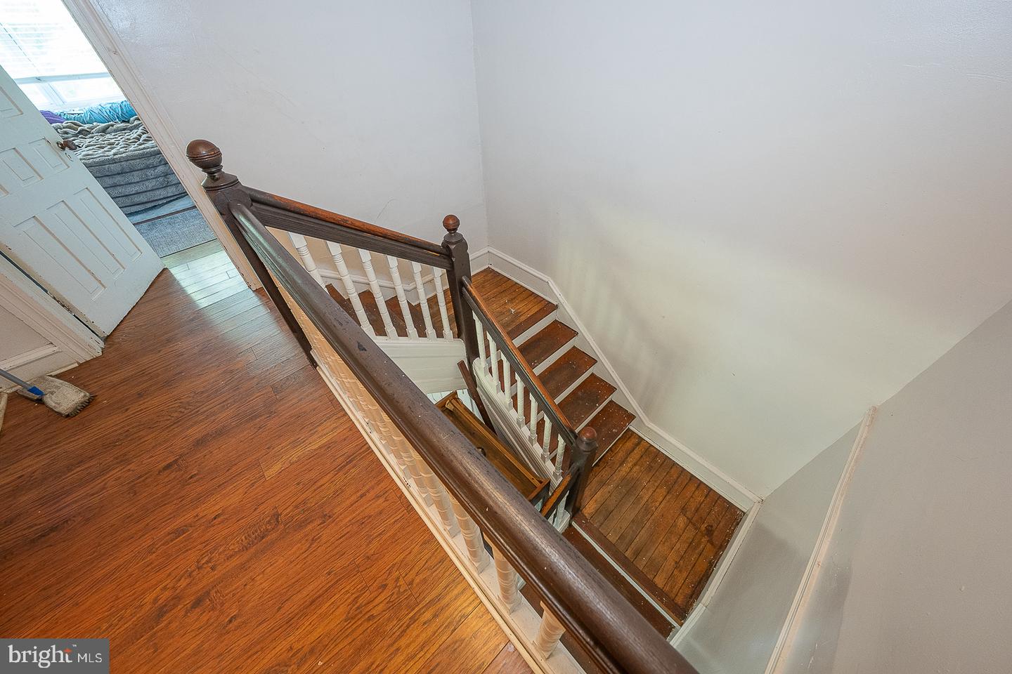 59 Fairview Ave Property Photo 13