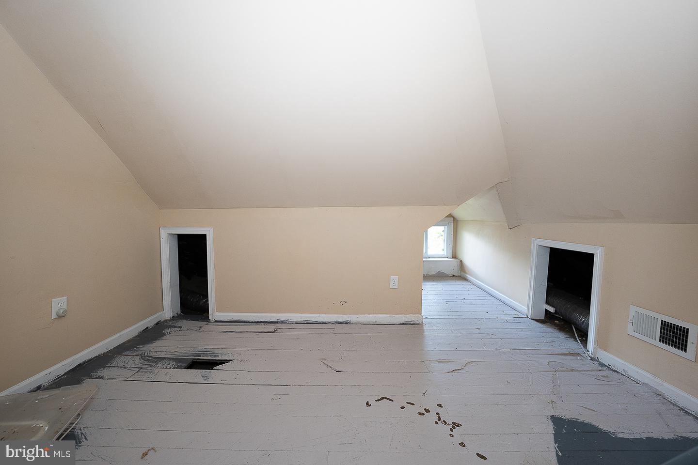 59 Fairview Ave Property Photo 25