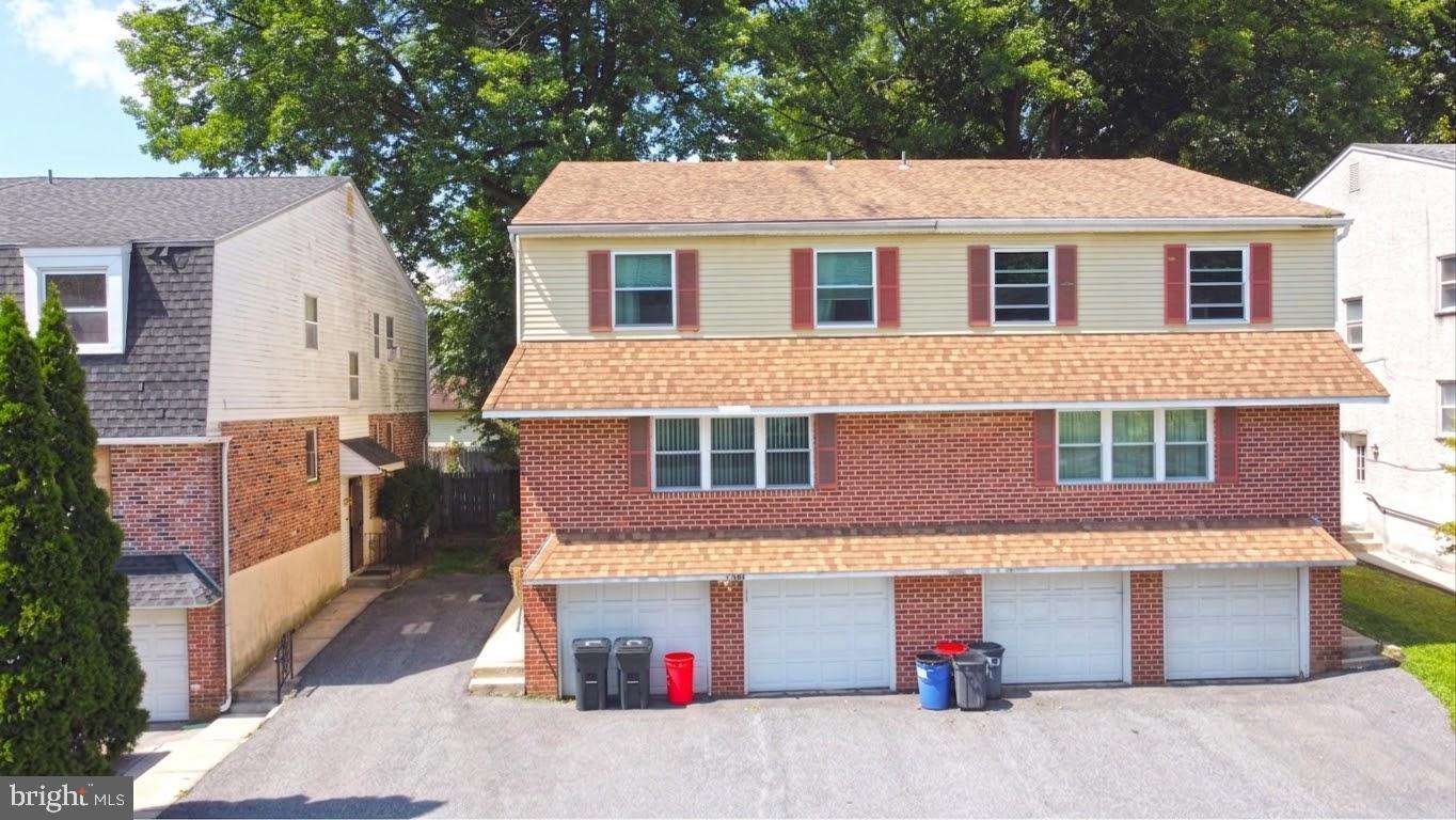 644 Country Ln Property Photo 1