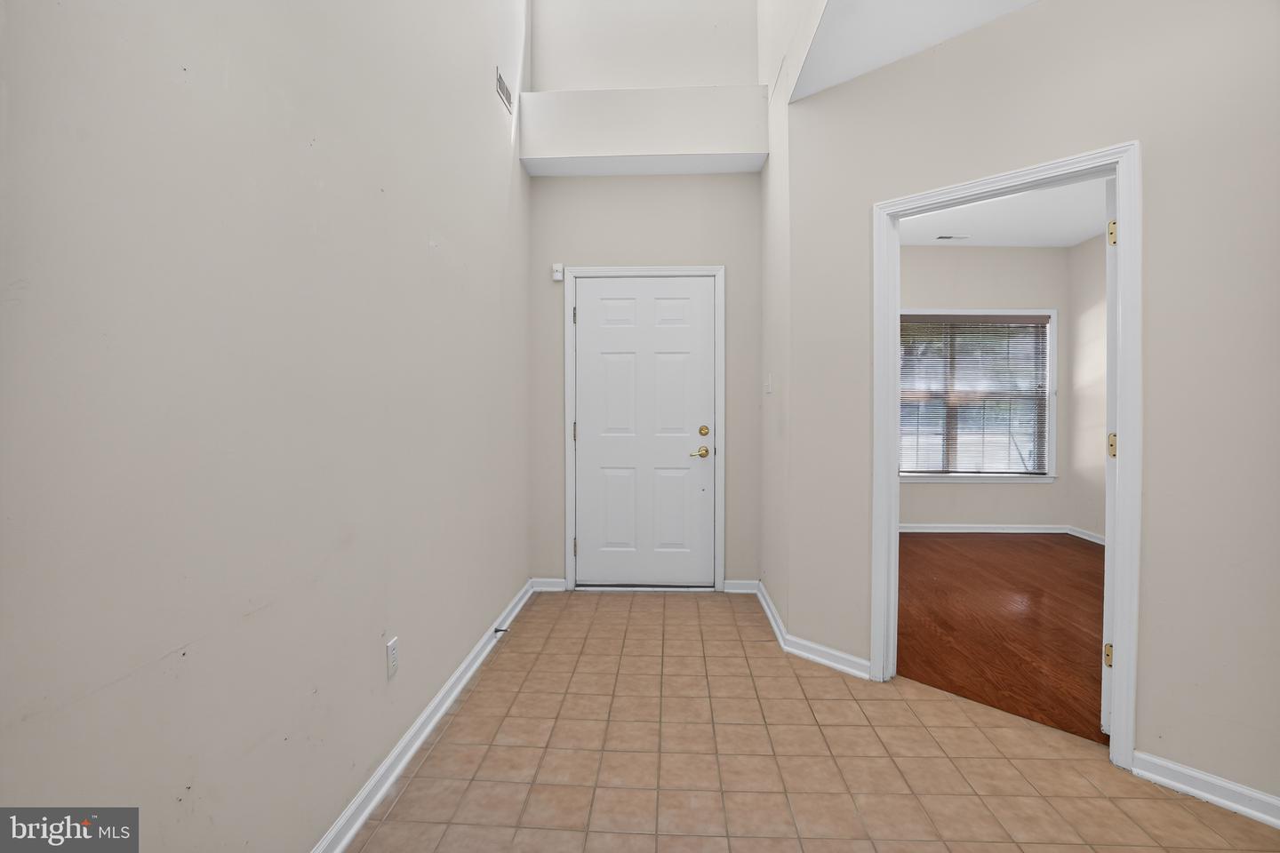 45 Dresner Cir Property Photo 3