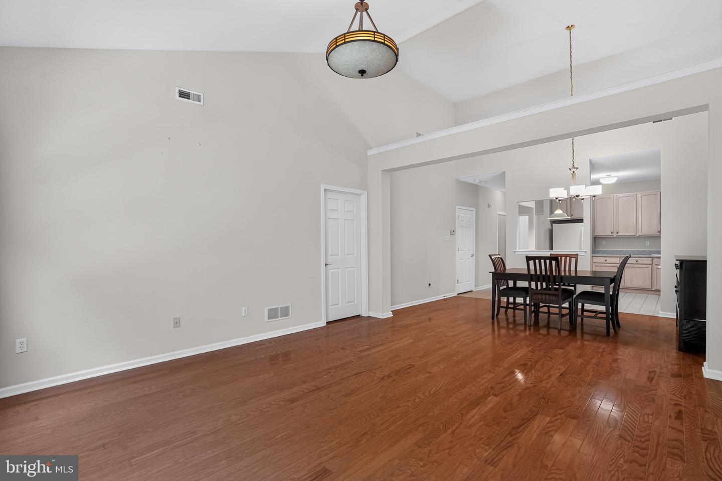 45 Dresner Cir Property Photo 16