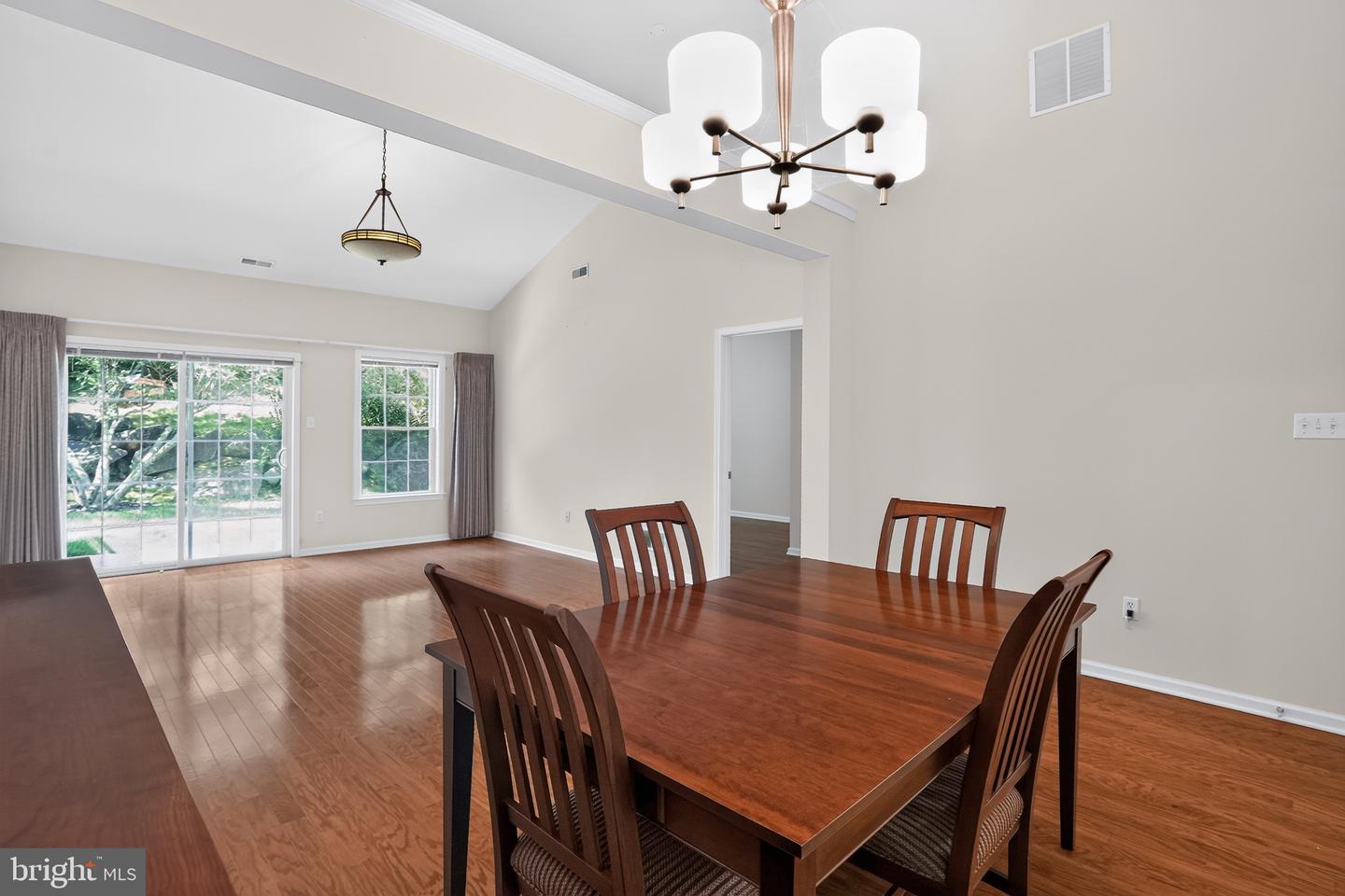 45 Dresner Cir Property Photo 17