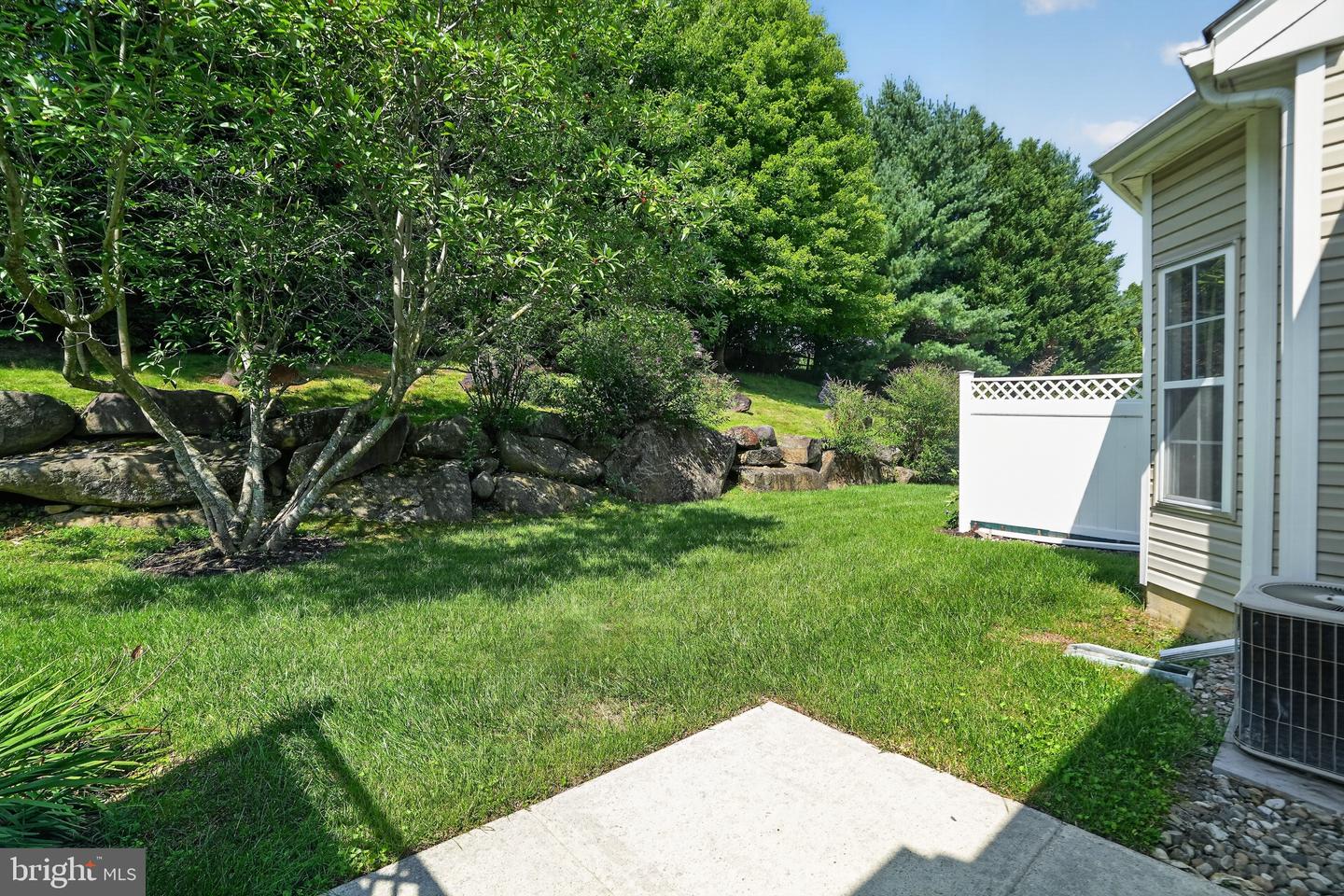 45 Dresner Cir Property Photo 20