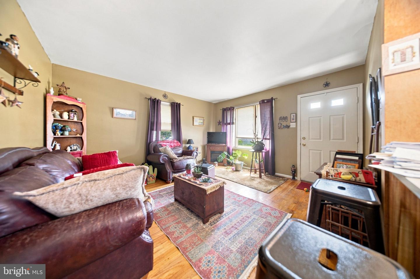 1717 Franklin Ave Property Photo 7